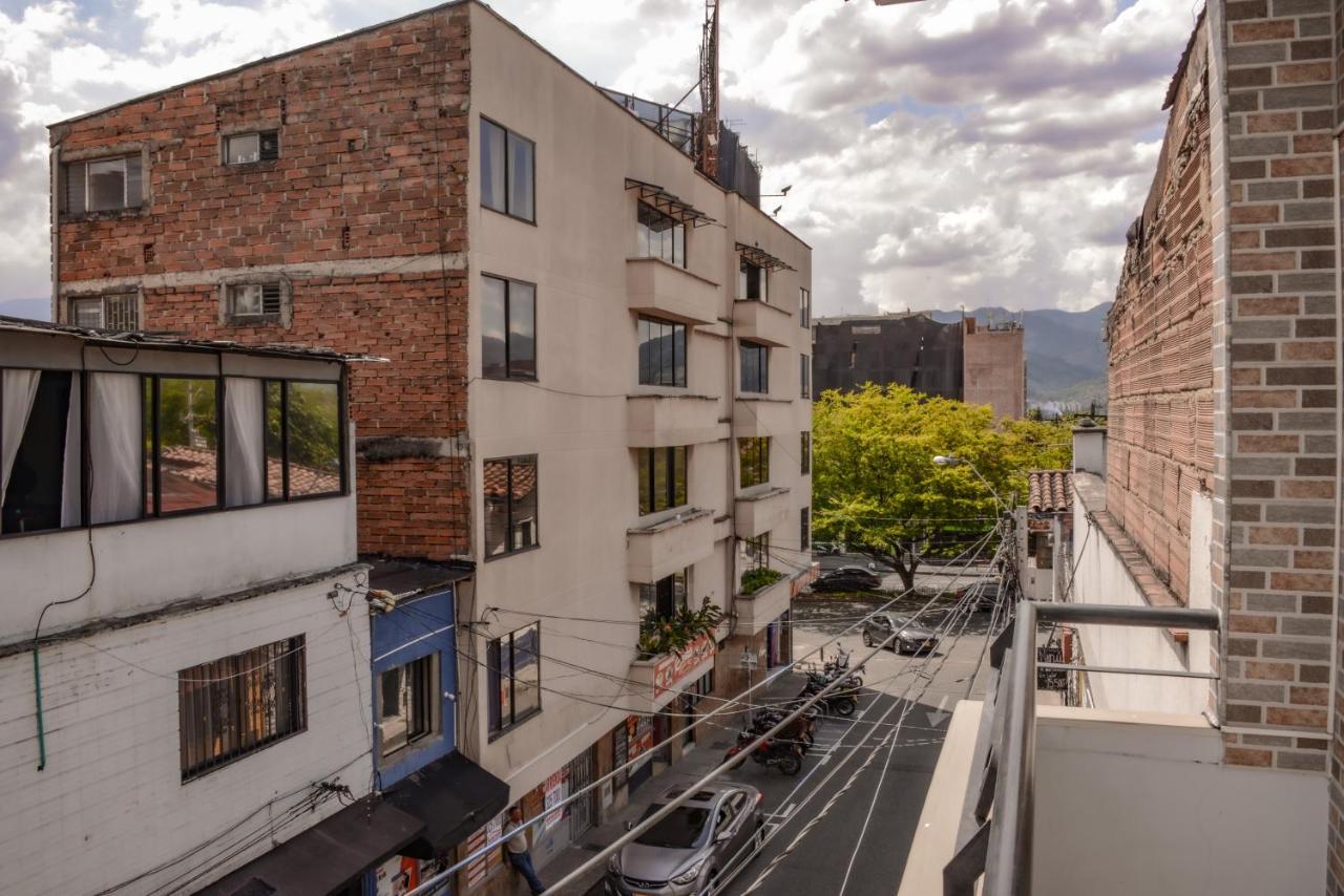 Poblado Brownstone Apartment Medellín Exterior foto
